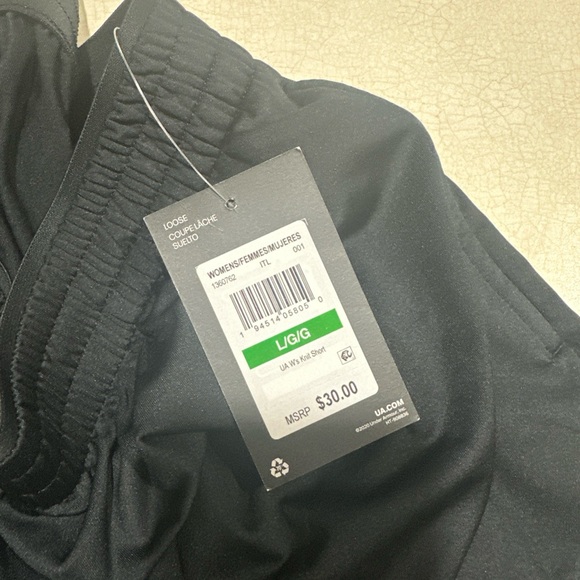 NWT under armour shorts - Picture 3 of 5